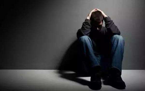 青少年抑郁症发病原因有哪些